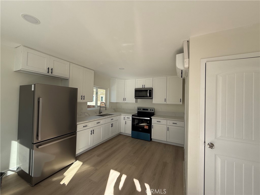 3688 Taft Street Riverside, CA 92503 - Photo 5 of 10