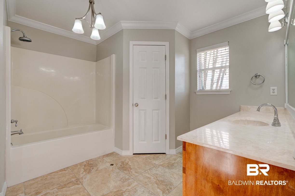 6128 Creel Road Theodore, AL 36582 - Photo 10 of 14