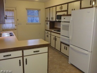2947 Farmdale Road Akron, OH 44312 - Photo 2 of 8 Gallery Image 2