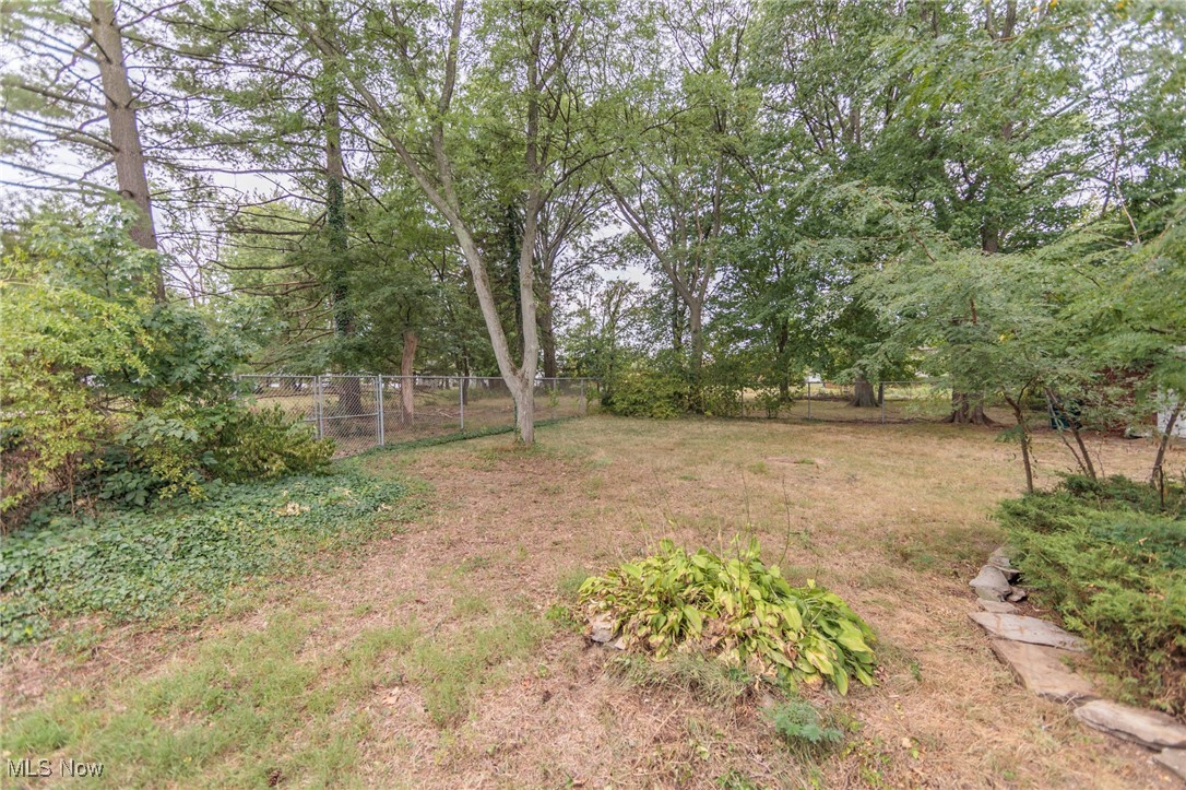 6114 Crossview Road Independence, OH 44131 - Photo 39 of 43