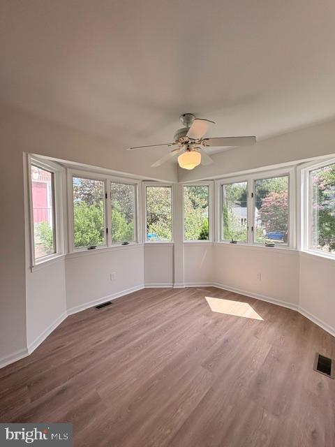 404 Park Road Rockville, MD 20850 - Photo 5 of 51