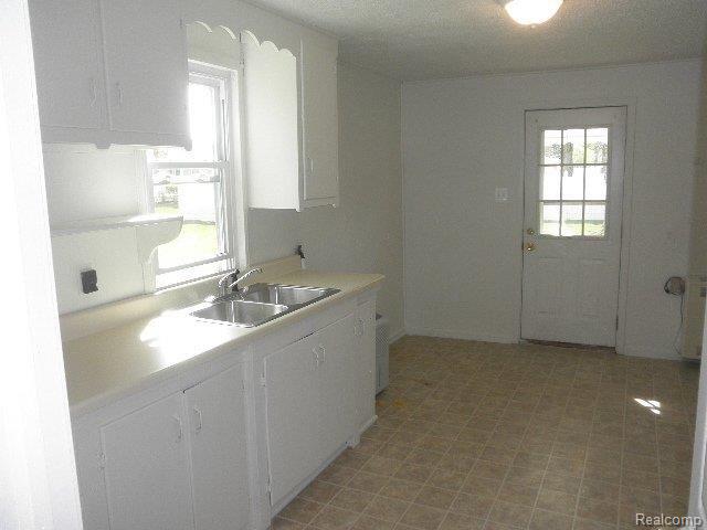 28633 Cotton Road New Baltimore, MI 48047 - Photo 18 of 21 17.jpg