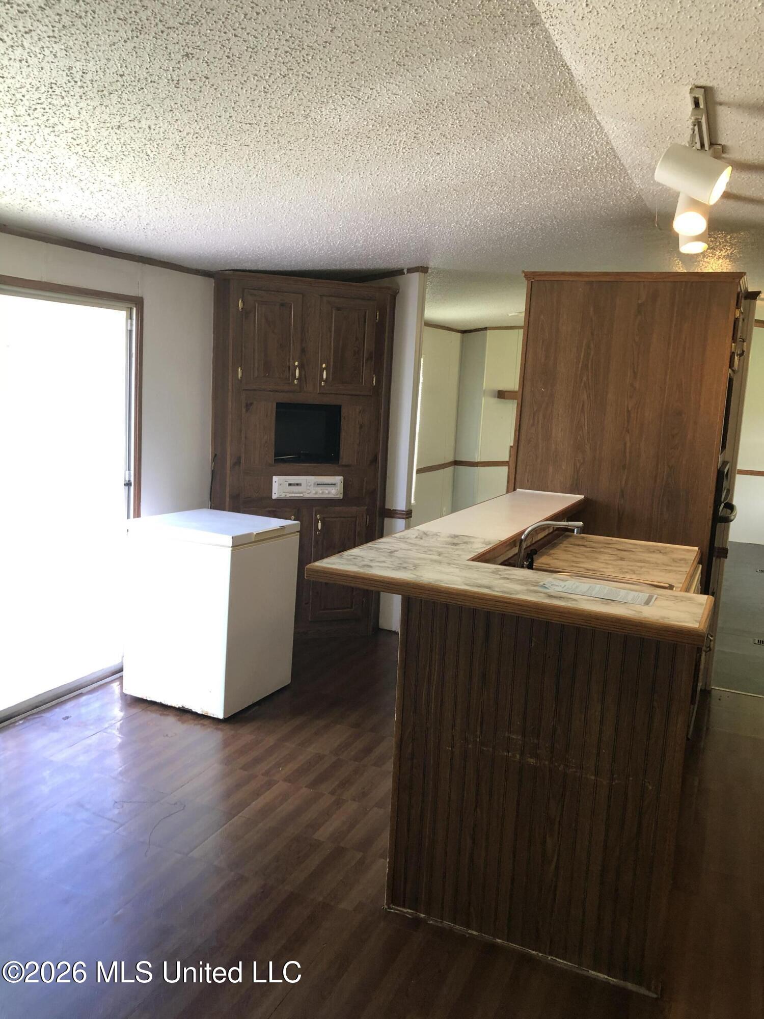 3145 Prichard Road Tunica, MS 38676 - Photo 4 of 10 Kitchen