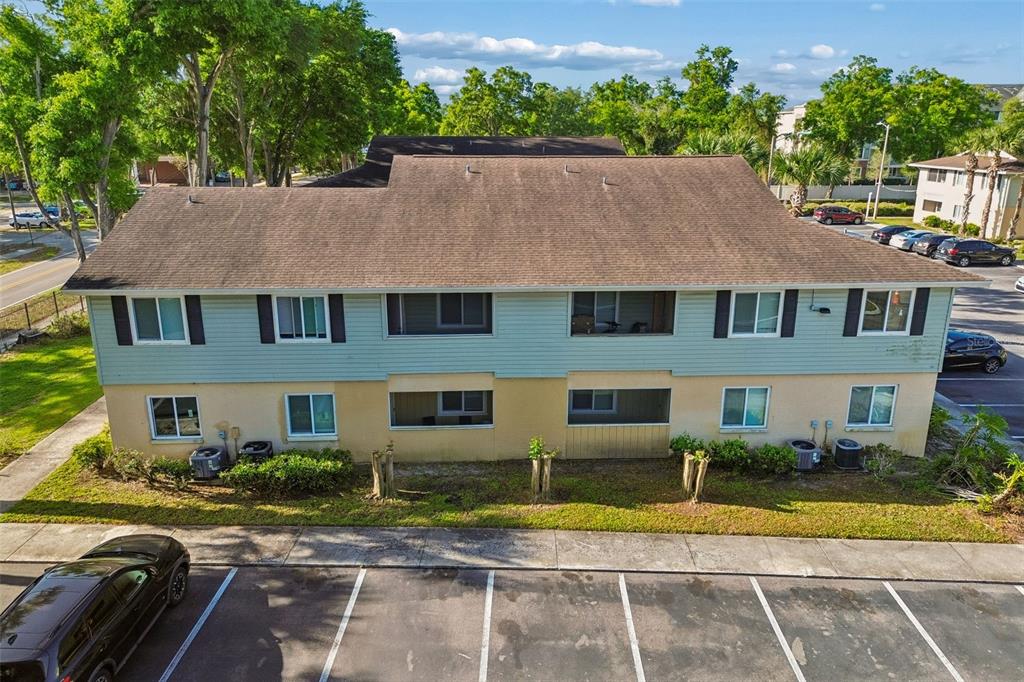 229 Red Maple Place Brandon, FL 33510 - Photo 19 of 45 a aerial view of a house
