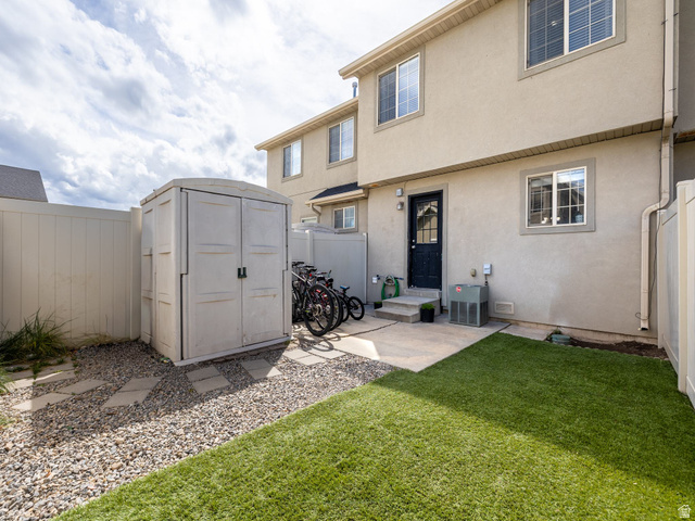 987 South 1850th Street West Springville, UT 84663 - Photo 20 of 29