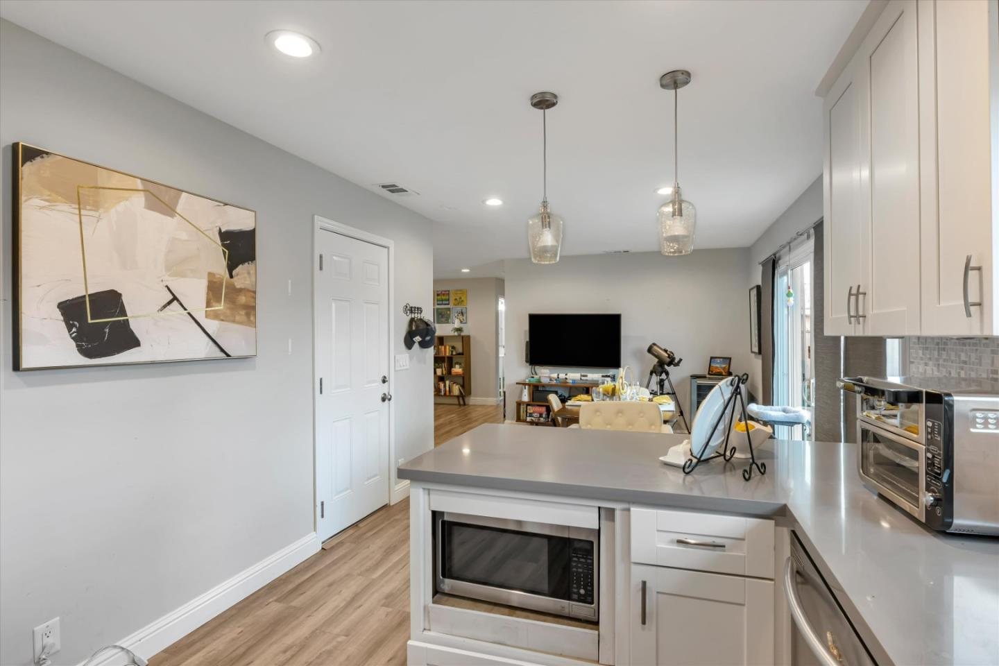 6926 Brighton Drive Dublin, CA 94568 - Photo 11 of 35