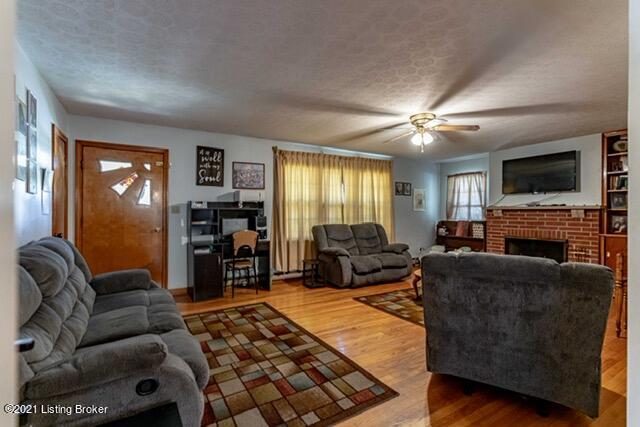 11213 Owensboro Road Falls Of Rough, KY 40119 - Photo 17 of 61 dsc07087