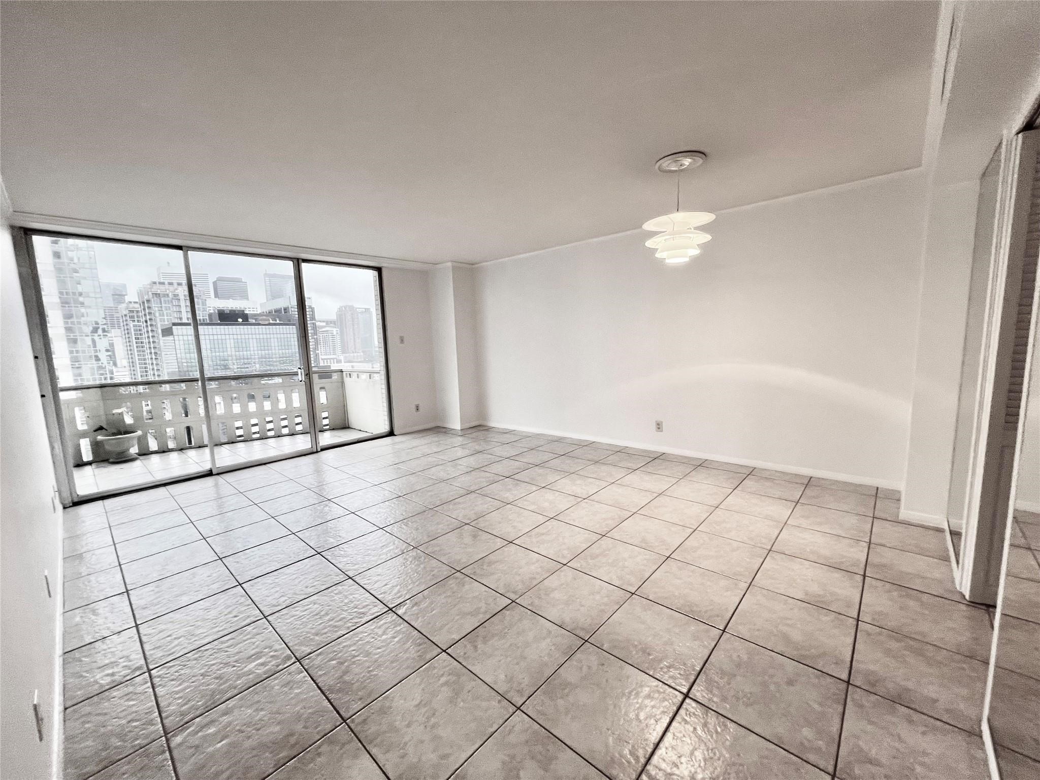 2016 Main Street, Unit 1501 Houston, TX 77002 - Photo 1 of 33 Living/Dining Room