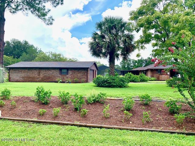 140 Confederate Point Road Palatka, FL 32177 - Photo 20 of 25 Side of Home/Worshop