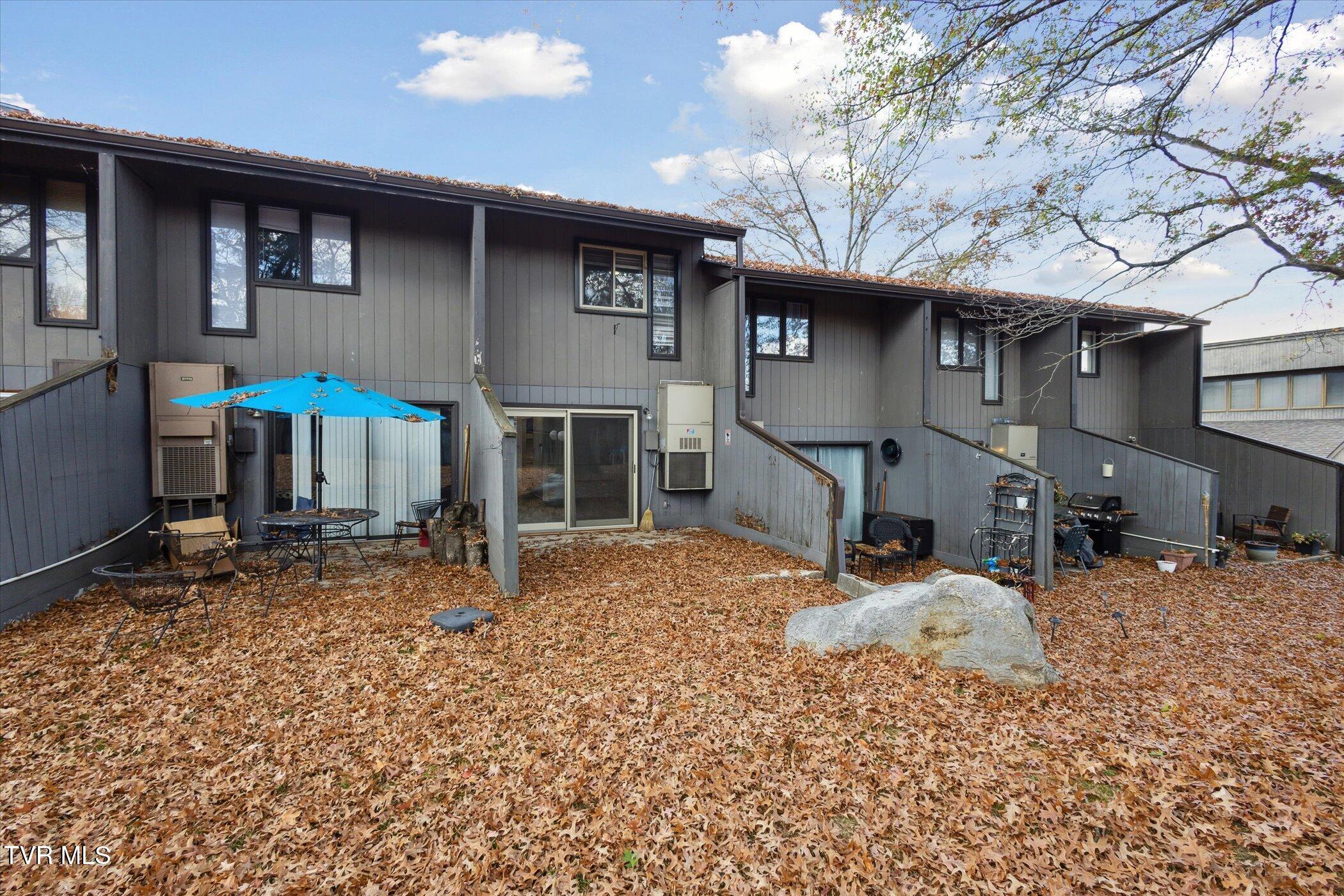 115 Beechnut Street, Unit B4 Johnson City, TN 37601 - Photo 18 of 20 21-115-Beechnut-St-Johnson-City-TN-37601