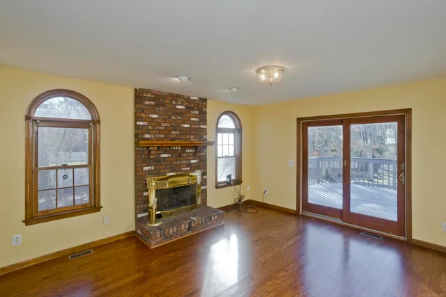 $535,000 | 29 Privilege Road, Bloomfield, CT 06002