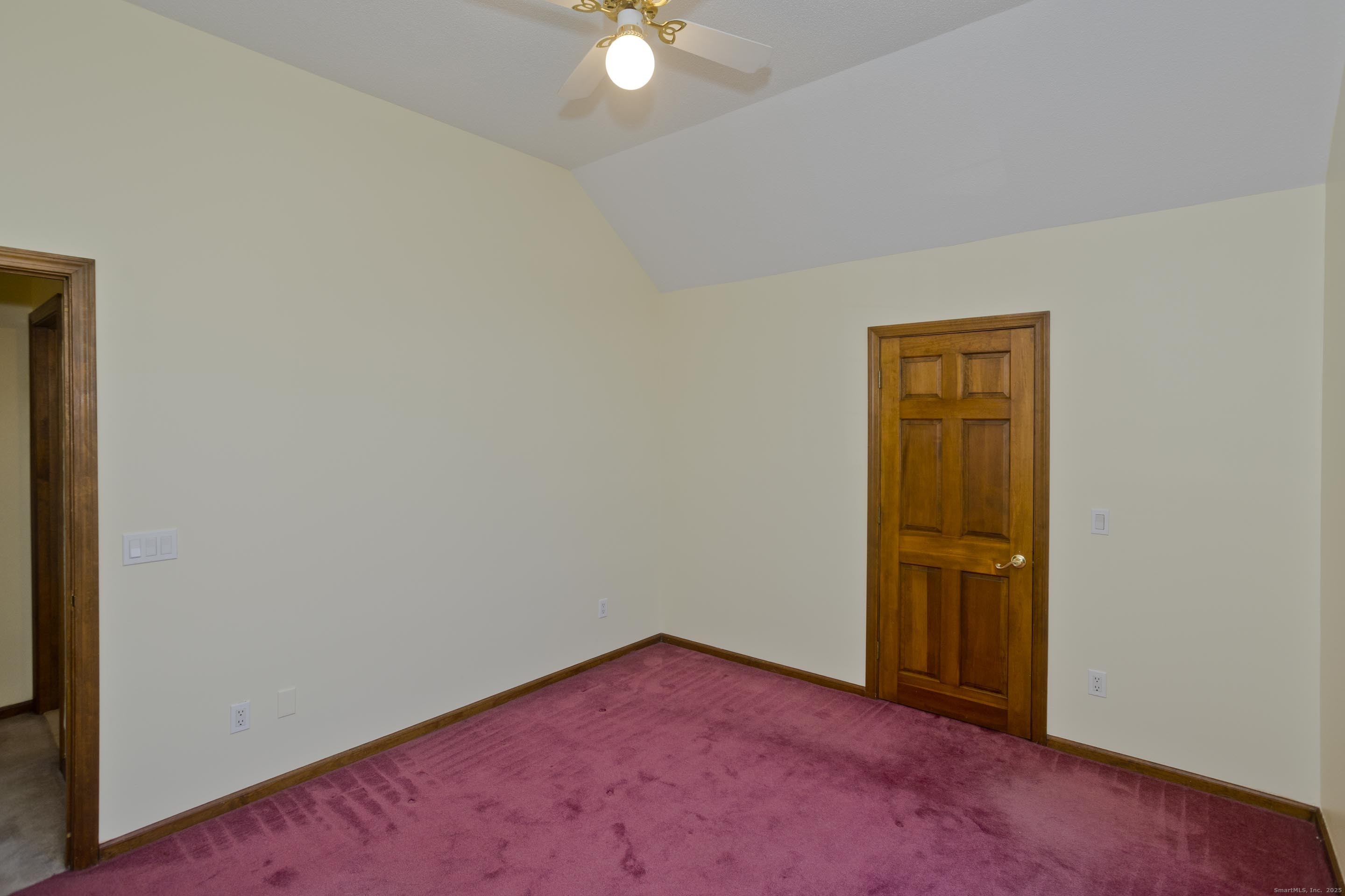 29 Privilege Road Bloomfield, CT 06002 - Photo 21 of 31