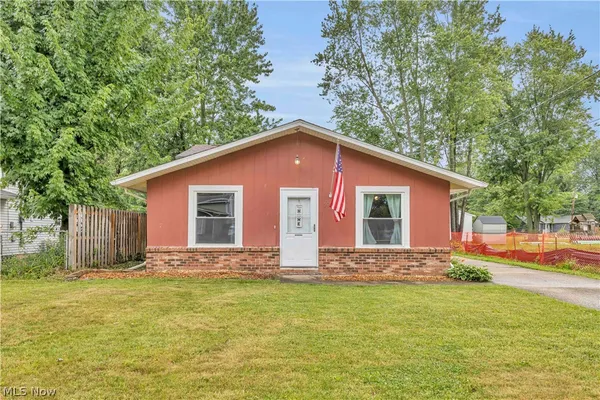$240,000 | 5983 Rosebelle Avenue, North Ridgeville, OH 44039