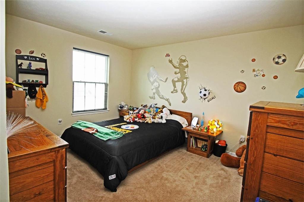 507 Saddle Ridge Court Irwin, PA 15642 - Photo 14 of 24 Bedroom #2