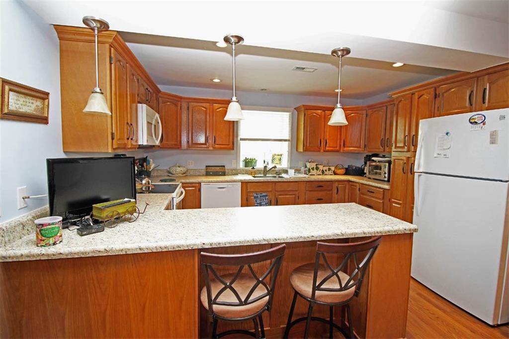 507 Saddle Ridge Court Irwin, PA 15642 - Photo 20 of 24 Complete 2nd full kitchen with all appliances included located in the lower level.