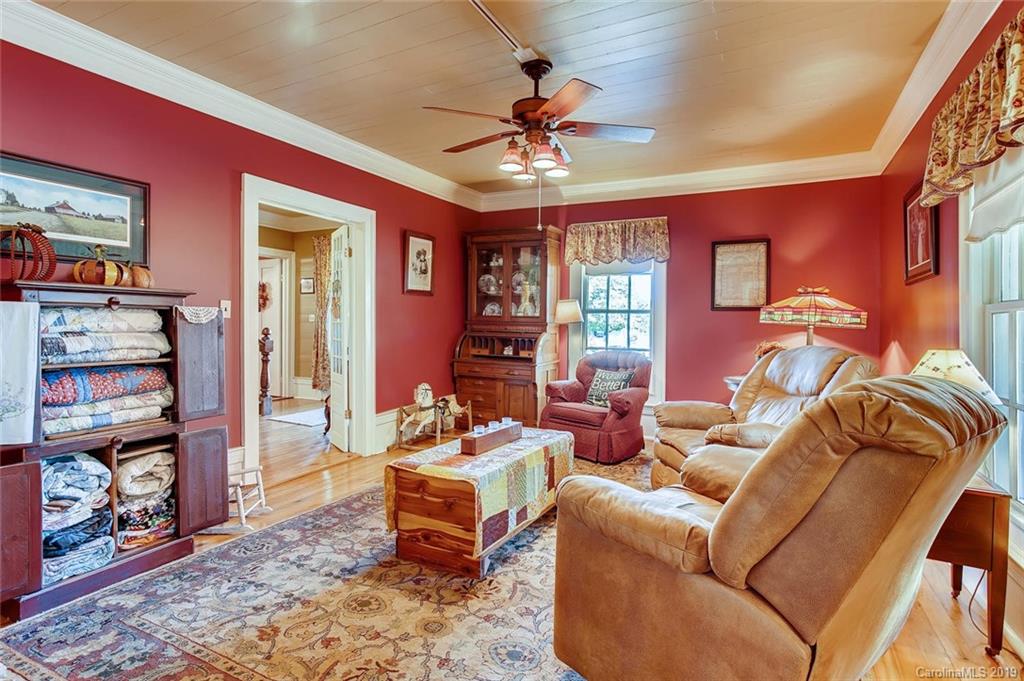 524 State Rd S-46-27 Clover, SC 29710 - Photo 7 of 48 Gallery Image 7