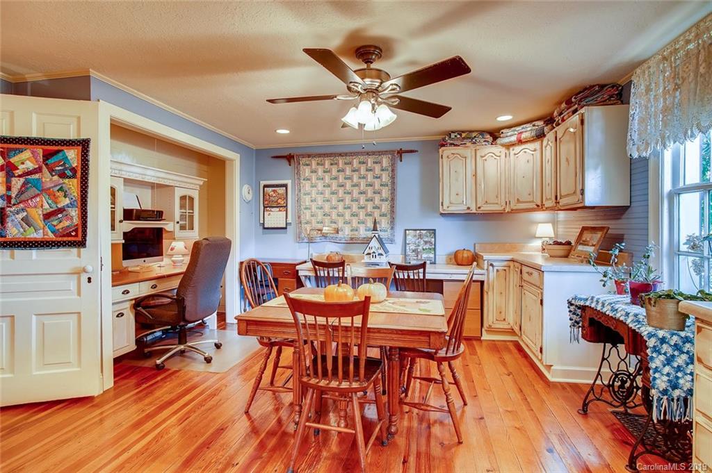 524 State Rd S-46-27 Clover, SC 29710 - Photo 9 of 48 Gallery Image 9