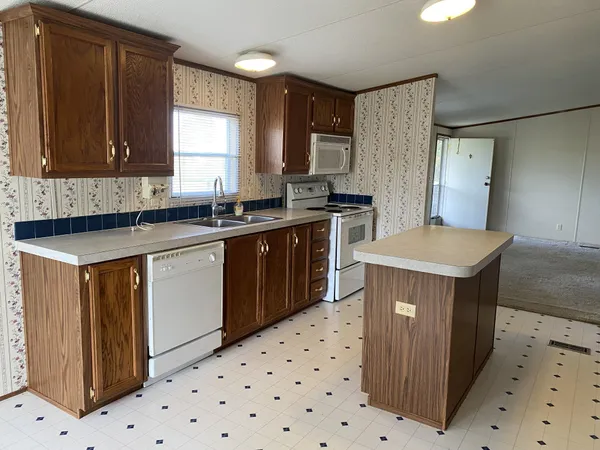 $159,900 | 1141 Bakerton Road, Red Boiling Springs, TN 37150