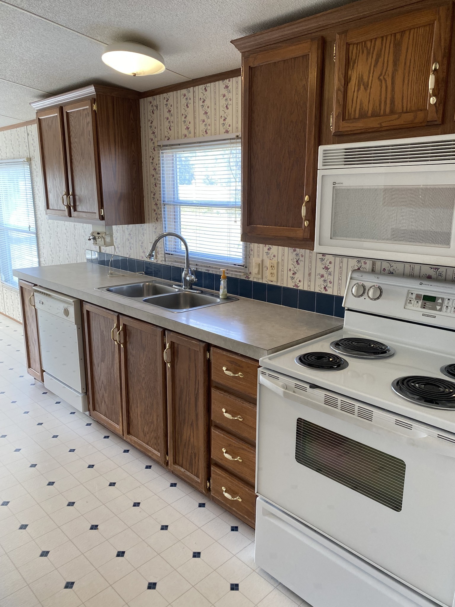 1141 Bakerton Road Red Boiling Springs, TN 37150 - Photo 8 of 30