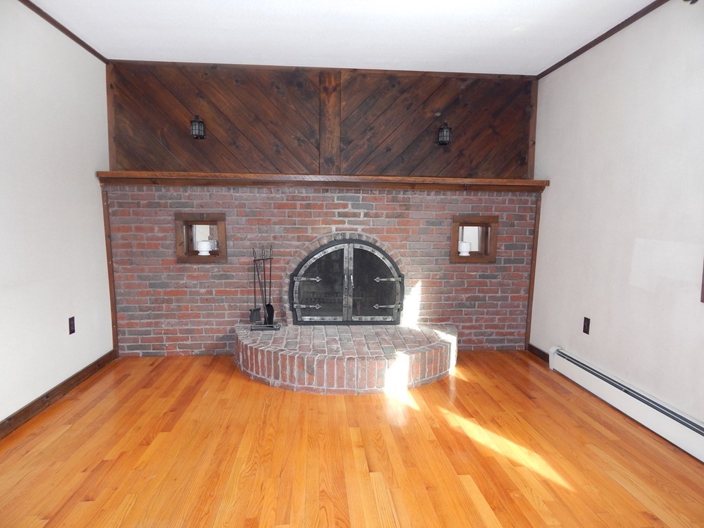 345 Haydenville Road Whately, MA 01093 - Photo 13 of 22 Gallery Image 13