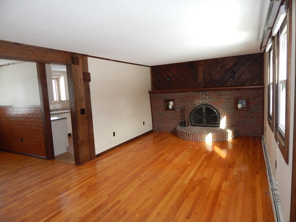 345 Haydenville Road Whately, MA 01093 - Photo 10 of 22 Gallery Image 10