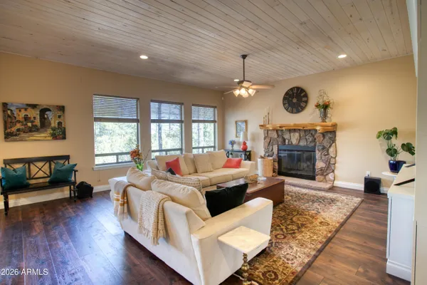 $989,000 | 1100 Pine Oaks Drive, Show Low, AZ 85901