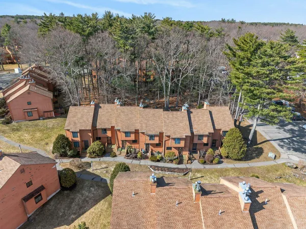 $365,000 | 93 Dunvegan Woods, Hampton, NH 03842
