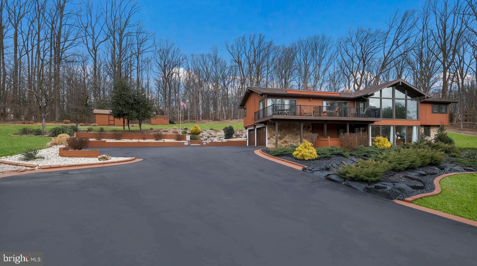 233 Painter Road Media, PA 19063 - Photo 17 of 84 Spacious driveway with ample parking