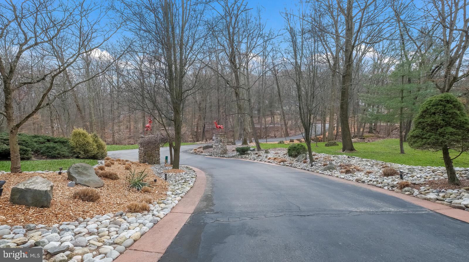 233 Painter Road Media, PA 19063 - Photo 2 of 84 Wide, scenic driveway