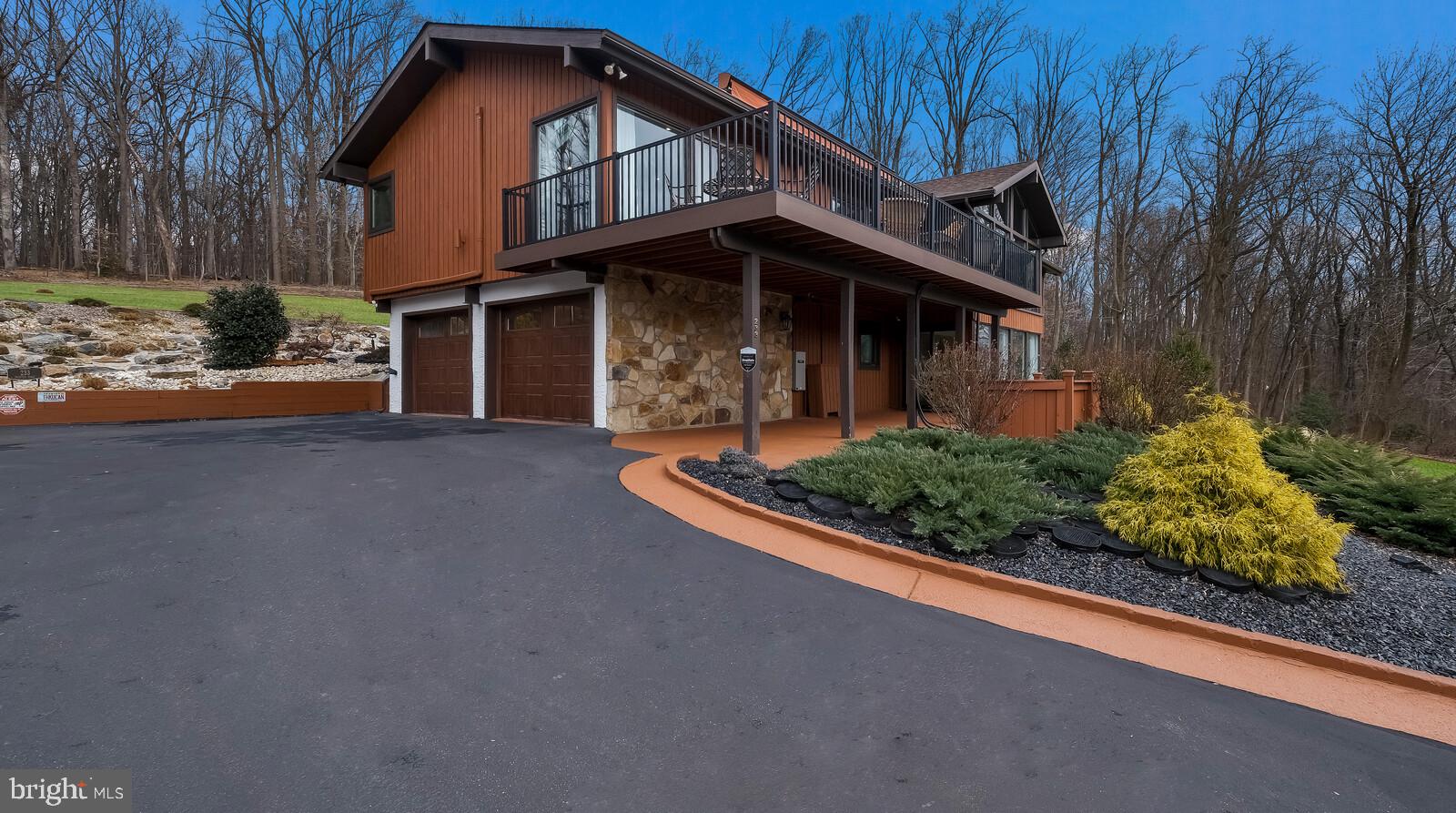 233 Painter Road Media, PA 19063 - Photo 32 of 84 Deck off front of house