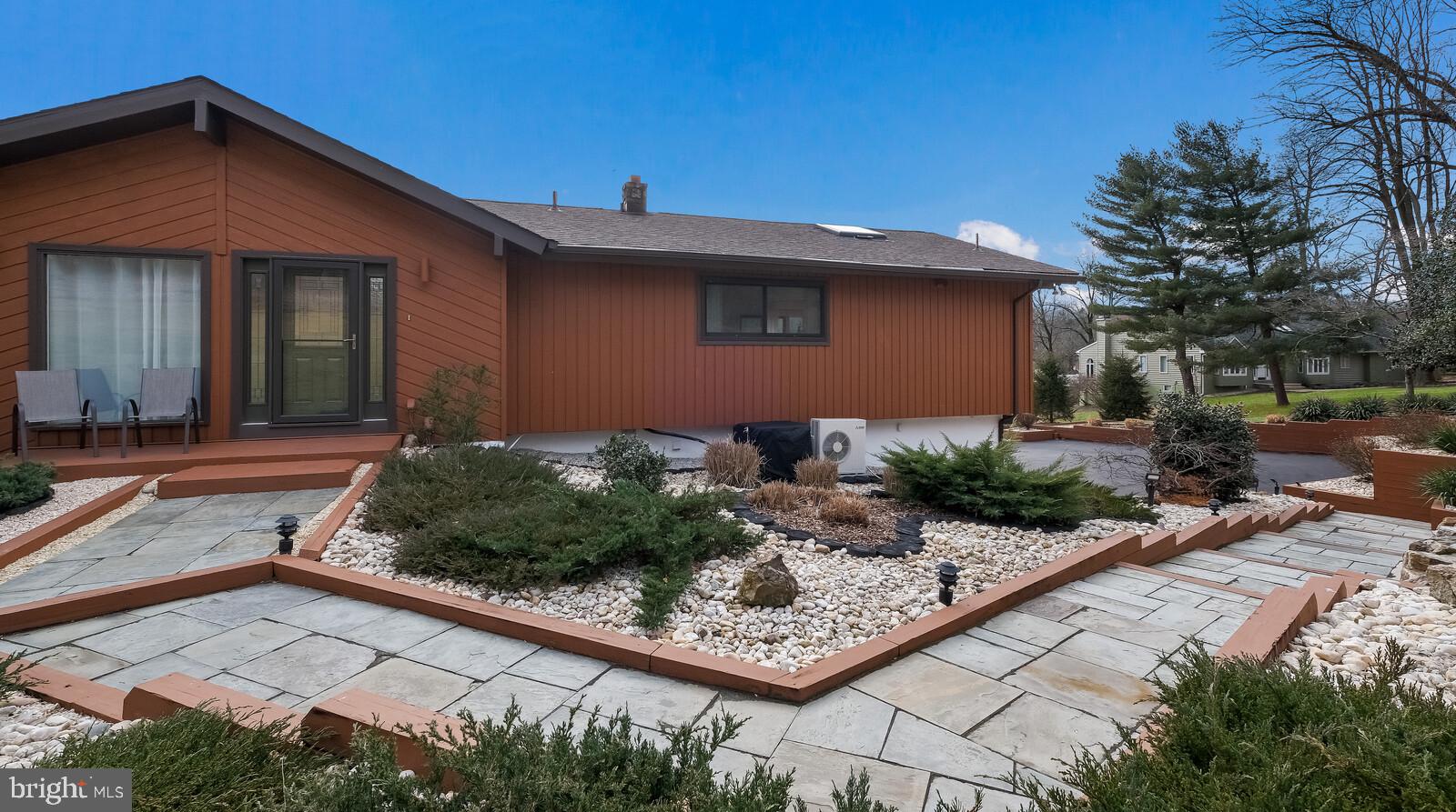 233 Painter Road Media, PA 19063 - Photo 37 of 84 Practically maintenance free