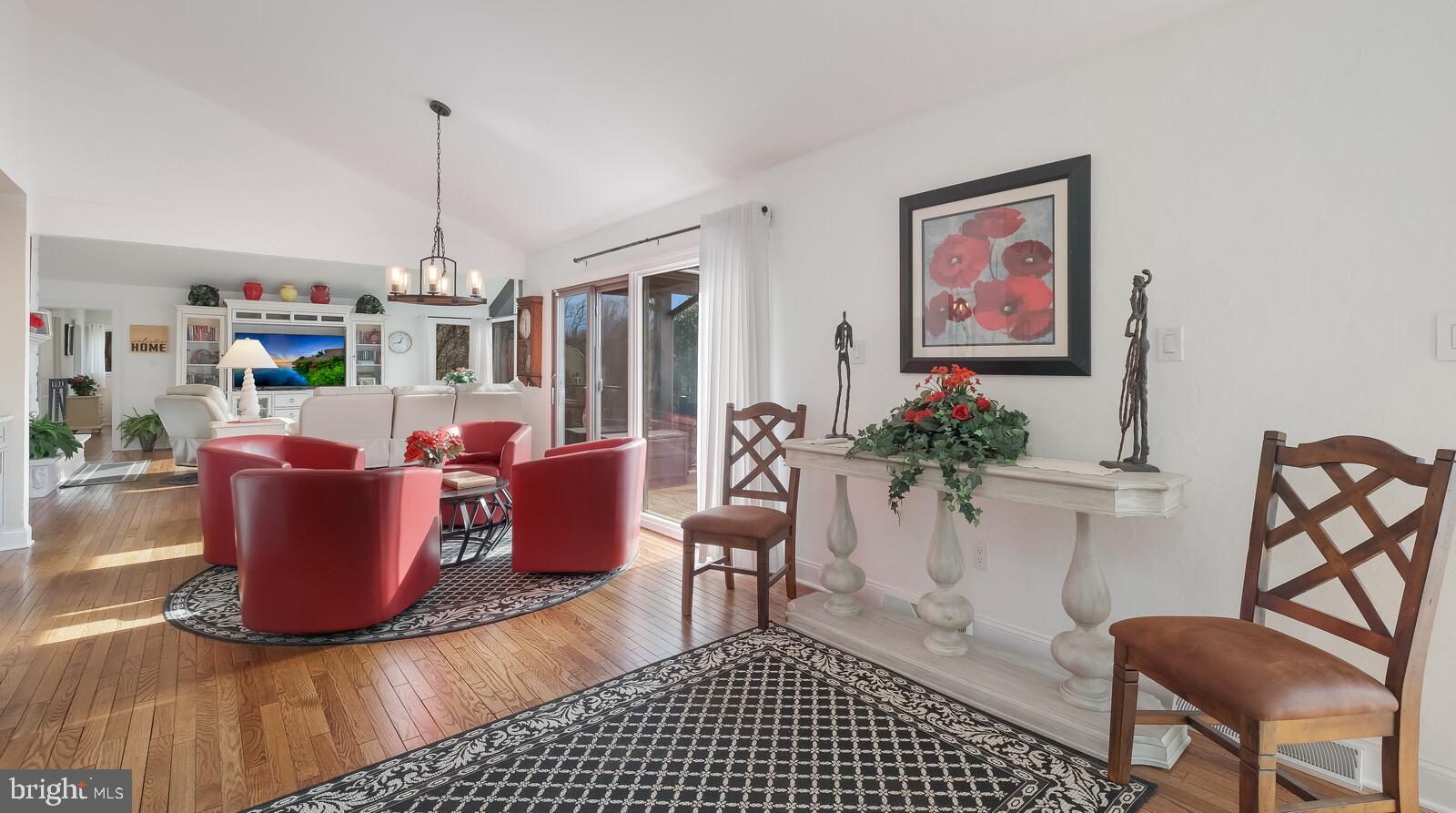 233 Painter Road Media, PA 19063 - Photo 51 of 84 Seating area by wine bar