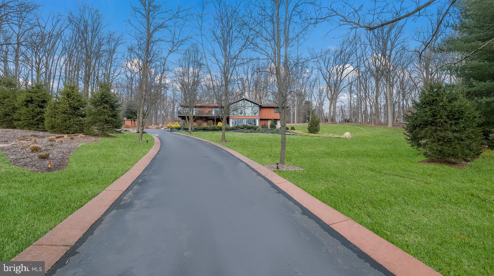 233 Painter Road Media, PA 19063 - Photo 8 of 84 Great curb appeal