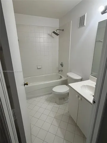 $1,650 | 2721 Southeast 12th Place, Unit 205, Homestead, FL 33035