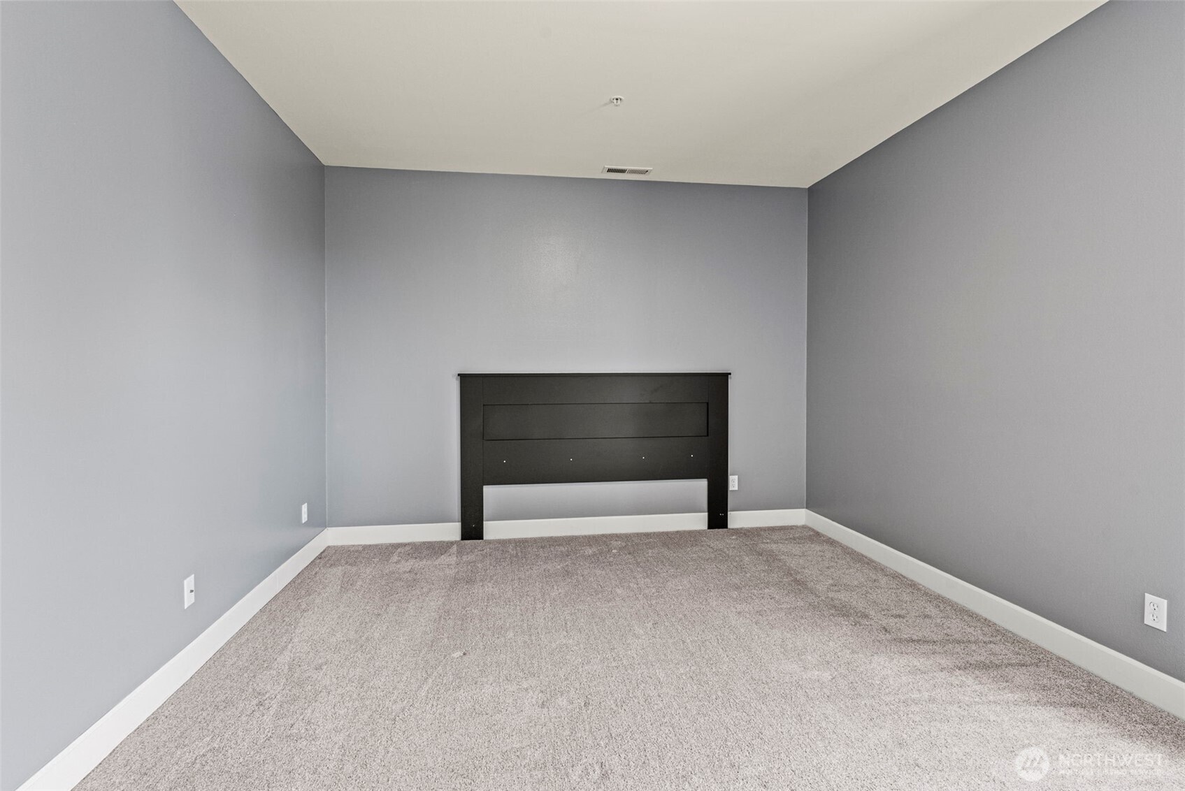 1548 River Road, Unit 102 Longview, WA 98632 - Photo 15 of 27 Gallery Image 15