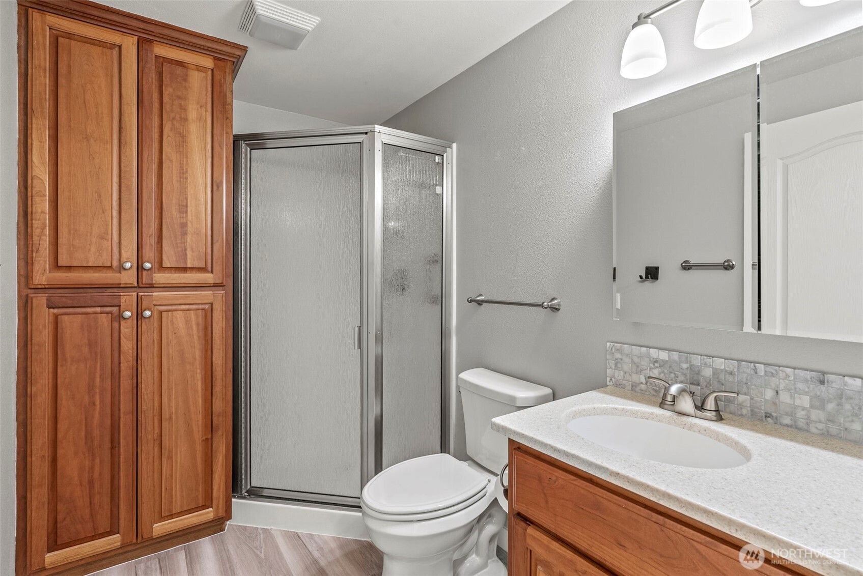 1548 River Road, Unit 102 Longview, WA 98632 - Photo 18 of 27 Gallery Image 18