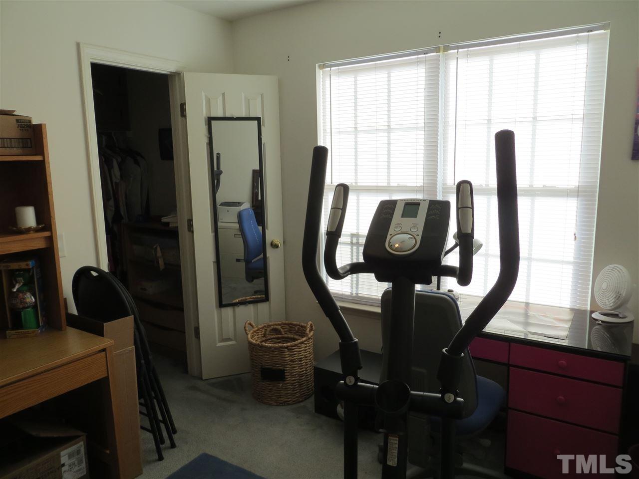 17 Red Lane Raleigh, NC 27606 - Photo 22 of 25