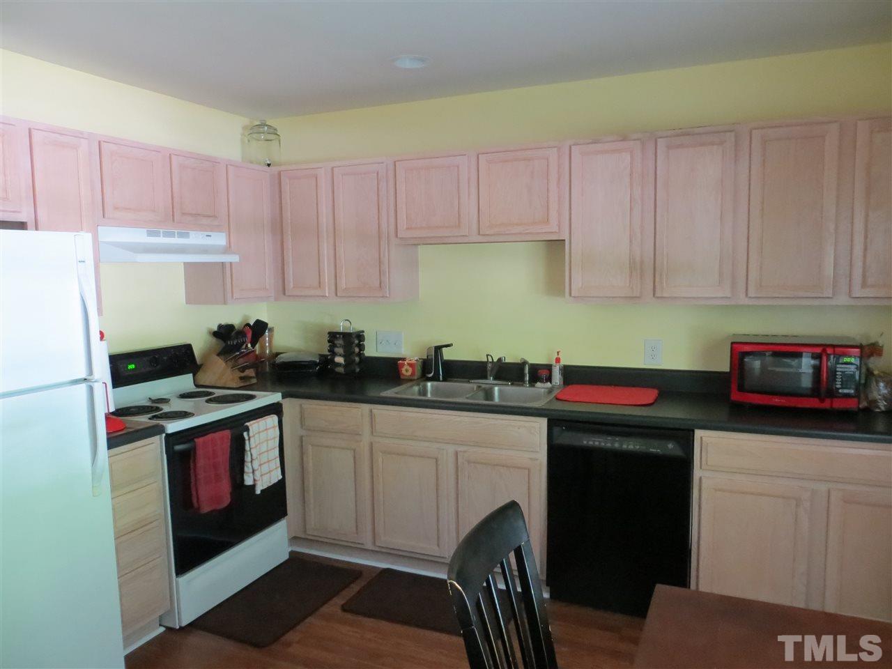 17 Red Lane Raleigh, NC 27606 - Photo 7 of 25
