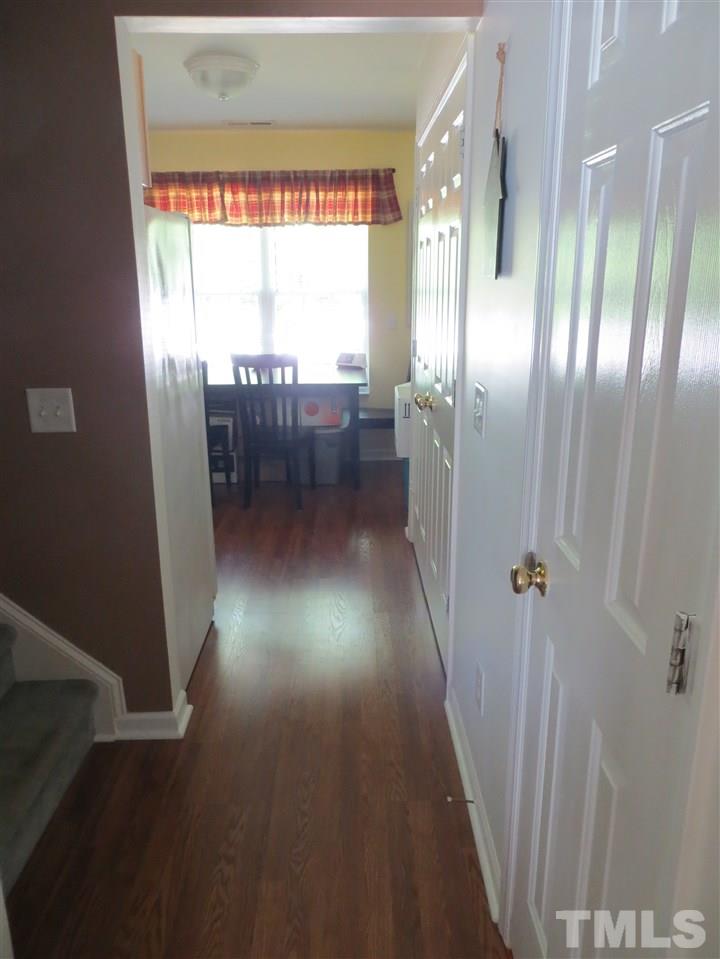 17 Red Lane Raleigh, NC 27606 - Photo 10 of 25