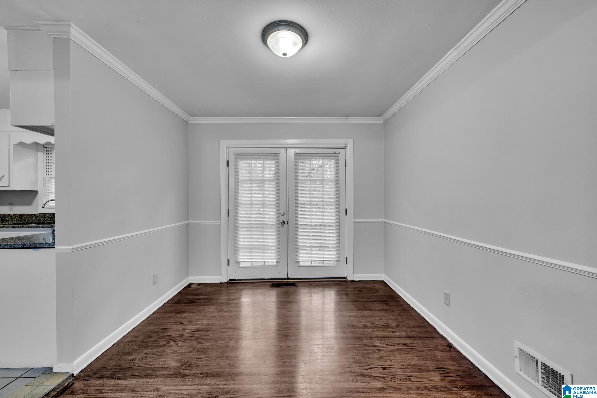 5843 Walnut Grove Road Birmingham, AL 35215 - Photo 5 of 29