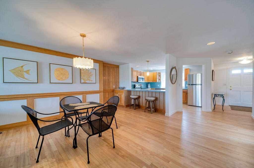 381 Ocean Street, Unit 1 Hyannis, MA 02601 - Photo 15 of 43 oceanst-9