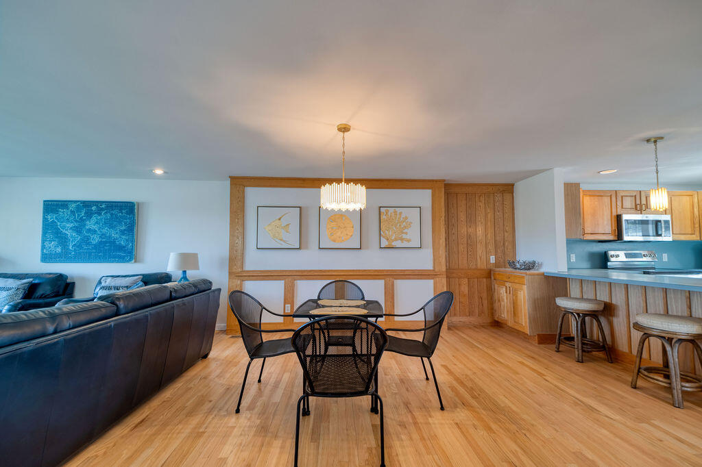 381 Ocean Street, Unit 1 Hyannis, MA 02601 - Photo 17 of 43 oceanst-8