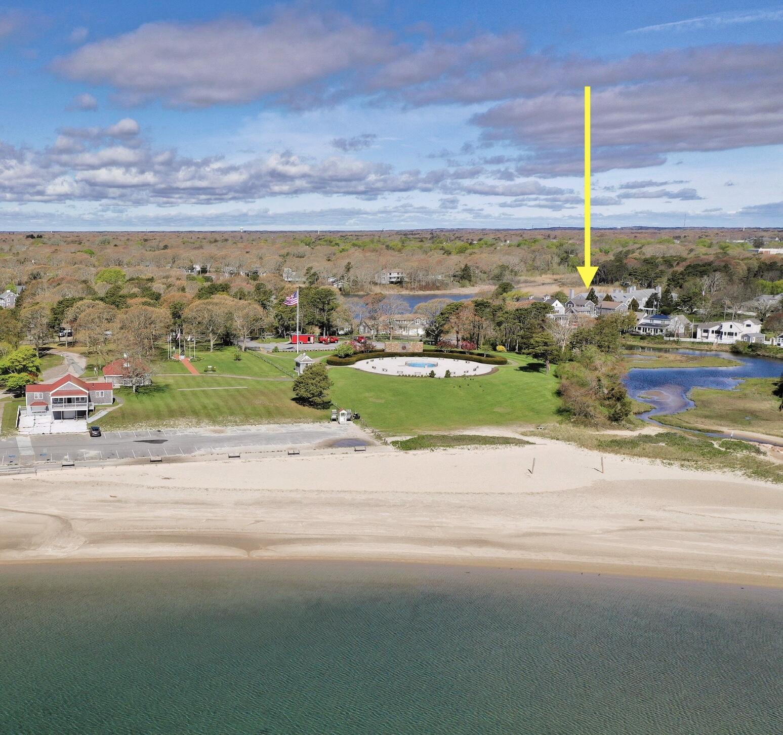 381 Ocean Street, Unit 1 Hyannis, MA 02601 - Photo 2 of 43 381 ocean (26)