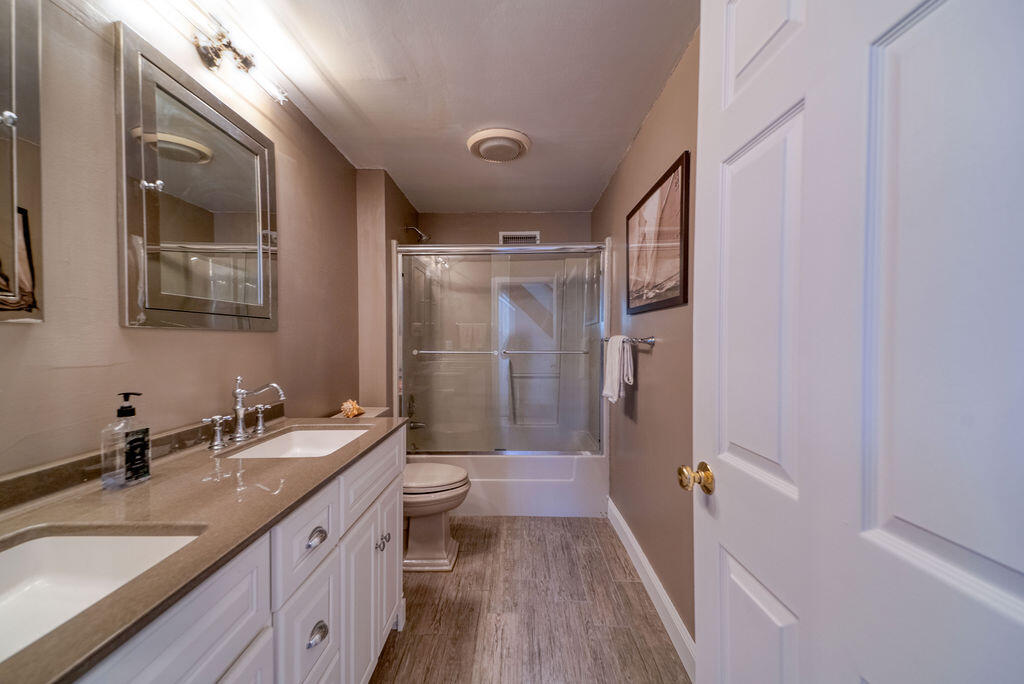 381 Ocean Street, Unit 1 Hyannis, MA 02601 - Photo 23 of 43 oceanst-23