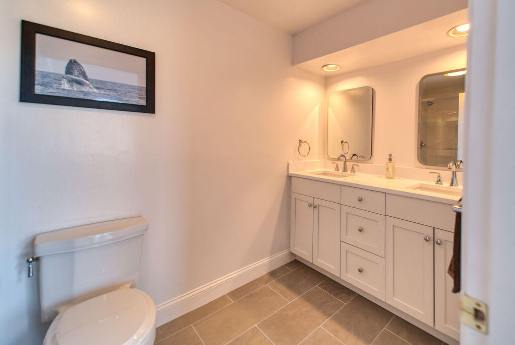 381 Ocean Street, Unit 1 Hyannis, MA 02601 - Photo 30 of 43 oceanst-43