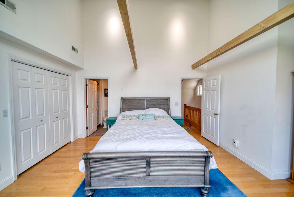 381 Ocean Street, Unit 1 Hyannis, MA 02601 - Photo 32 of 43 oceanst-45