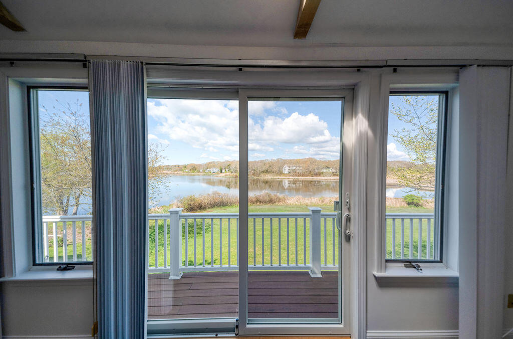 381 Ocean Street, Unit 1 Hyannis, MA 02601 - Photo 34 of 43 oceanst-47