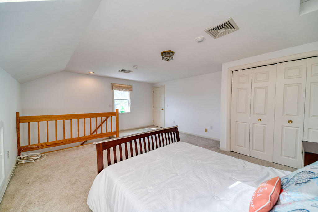 381 Ocean Street, Unit 1 Hyannis, MA 02601 - Photo 40 of 43 oceanst-36