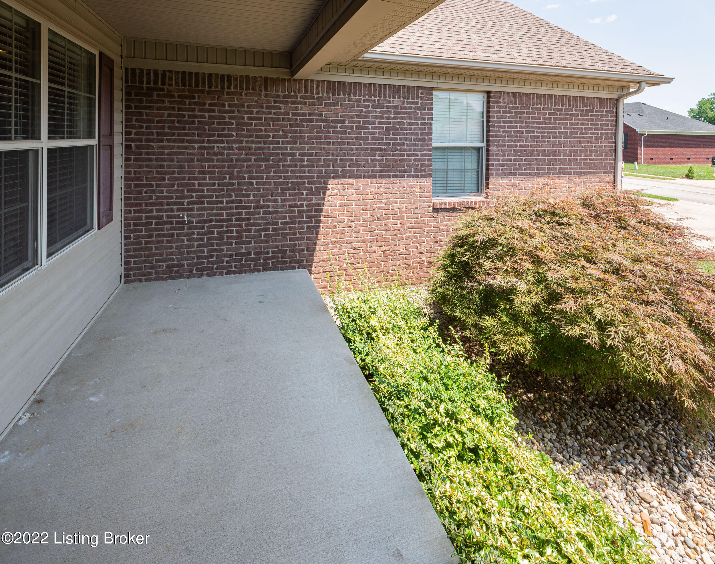 106 Ruth Lane Bardstown, KY 40004 - Photo 32 of 33 106RuthLane_1041