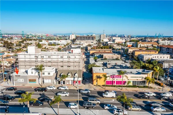 $2,495 | 400 South Gaffey Street, San Pedro, CA 90731